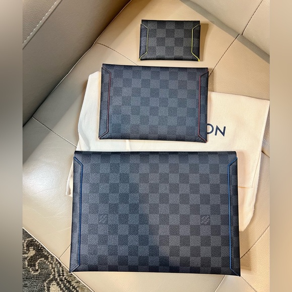 Sold x Louis Vuitton Brand new in box Limited Edition Alpha Trio Triple pouches - Picture 2 of 7